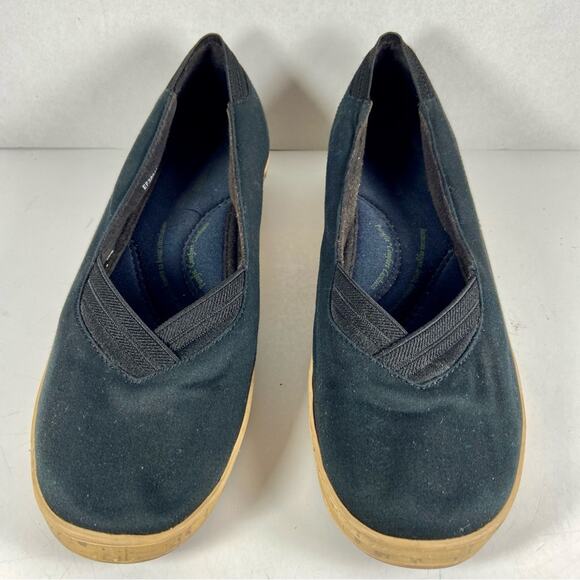 Grasshoppers Black Flats with Tan Sole - Picture 3 of 10